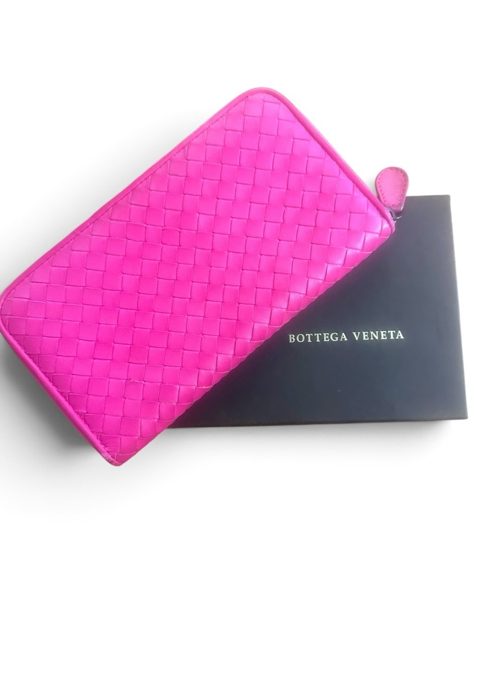 Bottega Veneta Intrecciato Hot Pink Leather Zip Around Wallet Authenticated